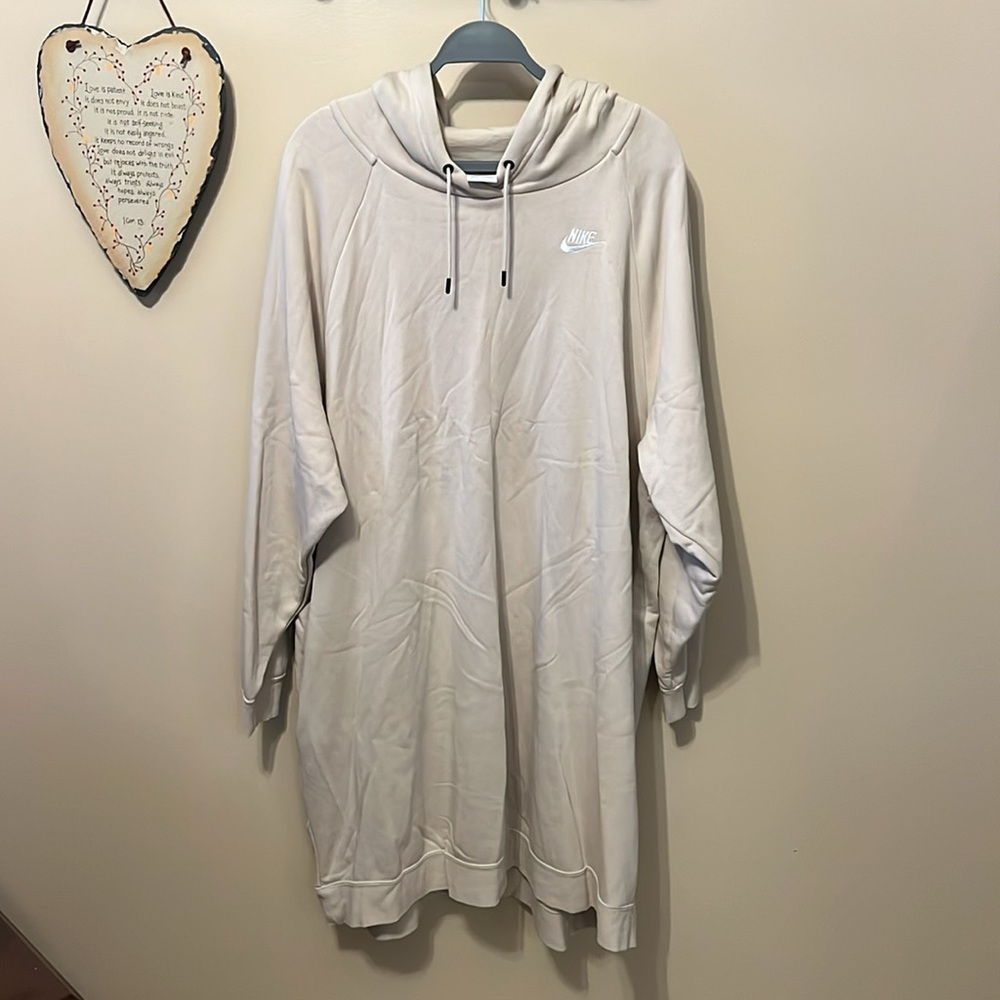 NIKE sweatshirt dress/tunic. No tags but brand new, never worn.